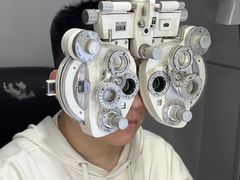 -翰佐蔡司小乐圆·依视路星趣控·暴龙眼镜折扣店