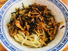 葱油肉丝拌面-大时代美食面馆