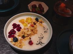 米釀鲜果酸奶-丝路金桃·新疆菜(徐汇店)