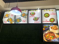 -内蒙焖面大盆骨餐馆(山大路店)