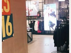 -adidas(滔搏朝阳大悦城店)