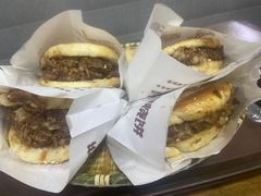 -穆得·老周家牛肉烧饼(普利街店)
