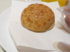 人气首发拉丝菠萝包-潮庭港式茶餐厅·熊仔奶茶(同济广场店)
