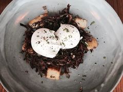 -ROAST coffee & eatery