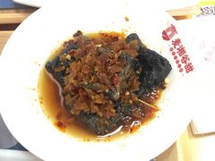 -呷佬·长沙手工米粉(金沙江路店)
