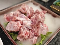 土猪鲜排骨-得意咚瓜·顺德鱼生·冬瓜火锅(深圳首店)