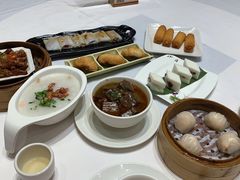 榴莲千丝酥-稻香酒家·34年老字号·港式粤菜(汉街店)