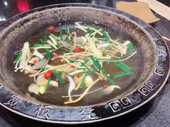 -宽板凳老灶火锅(南礼士路店)