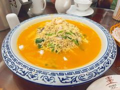 蟹黄煮干丝-富春茶社(国庆路店)