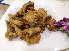 香煎鱼骨-寻味顺德·南记酒家·传统顺德菜·鱼生(广源路店)