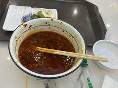 -伊穆祥牛肉面总店·清真