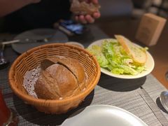 -卡普里披萨·牛扒·下午茶
