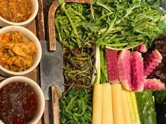 -蘸小院铁锅炖·蘸酱菜·东北菜(怀远门店)
