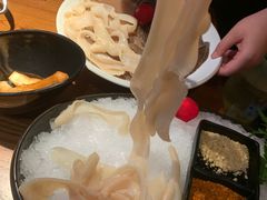 -佬土鹅肠火锅(解放路店)