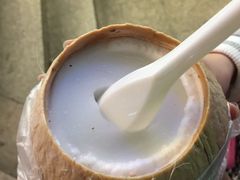 -海口骑楼小吃街