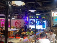 -马路牙子烧烤音乐酒馆(望京店)