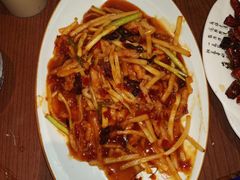 鱼香肉丝-川人百味(万达店)