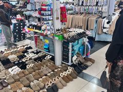 -义乌小商品批发市场(中国小商品城·篁园服装市场店)