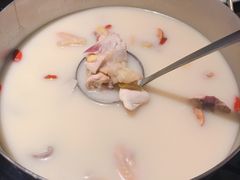 胡椒猪肚鸡-捞王锅物料理(上海世茂广场店)