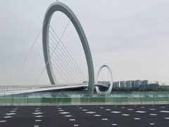-南京眼步行桥