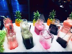 鲜榨果汁-钱小奴海鲜自助餐厅(杭州新天地店)