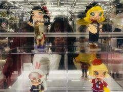-泡泡玛特POPMART(侨福芳草地店)