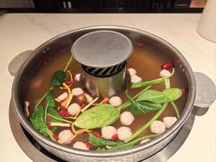 珍珠翡翠白玉汤鸳鸯锅-重八牛府之小有名气(大望路店)