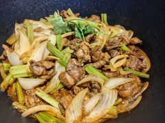 重庆鸡公煲-华盛园卷子王农家菜水库鱼