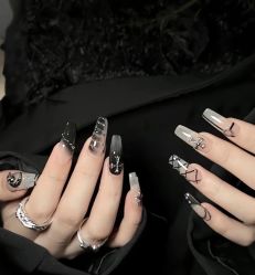 -斯馨·健康美甲美睫