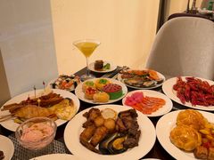 -南湖名都·景湖轩全日制餐厅·海鲜自助·东南亚风味·临湖而食