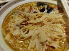 腐皮捞木耳-79号渔船海鲜饭店(华强北店)