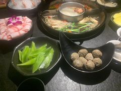 -渝涯重庆豆花老火锅(中赢国际店)