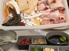 -喃喃椰·糟粕醋·椰子鸡火锅(七堡花园店)