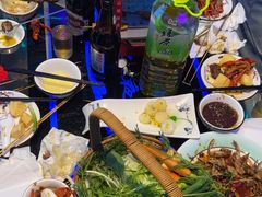 -路边边.炒菜烧烤.音乐餐厅(良乡长虹店)