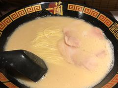 -一兰拉面(新宿中央东口店)