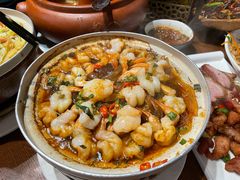 -老滇山寨•云南特色菜•地方菜•民族风情歌舞表演(金碧店)