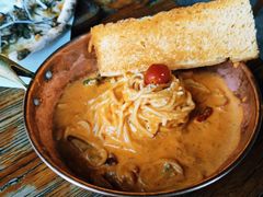 -I HOLIC艾豪丽披萨(KKone店)