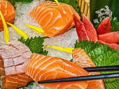 -一绪に和牛寿喜烧(罗湖益田假日店)