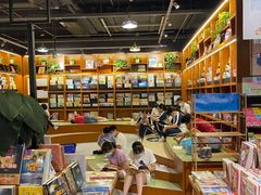 -博览书店(越秀悦汇天地店)