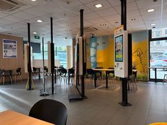 -麦当劳(燕顺路店)