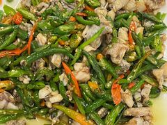 -倪氏兄弟尖椒鸡(云报华府店)