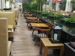 露天位-食间牛排(湖西路店)