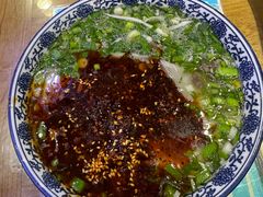 -伊穆祥牛肉面总店·清真