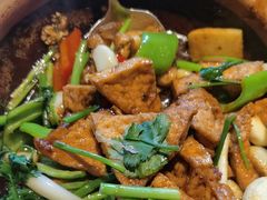 -八府香鸭·啫啫煲(华山路店)