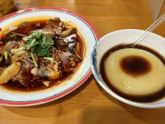 -易老妈蹄花.创于1935(总店)