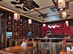 大堂-先启半步颠小酒馆(白麓里店)