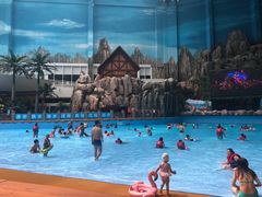 -青岛东方影都融创水世界