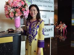 玉叶大厦-彩虹云霄酒店76&78层国际自助餐