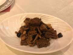 -梅龙镇酒家(南京西路总店)