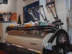-Be Lived Cafe比例咖啡(摩天轮店)
